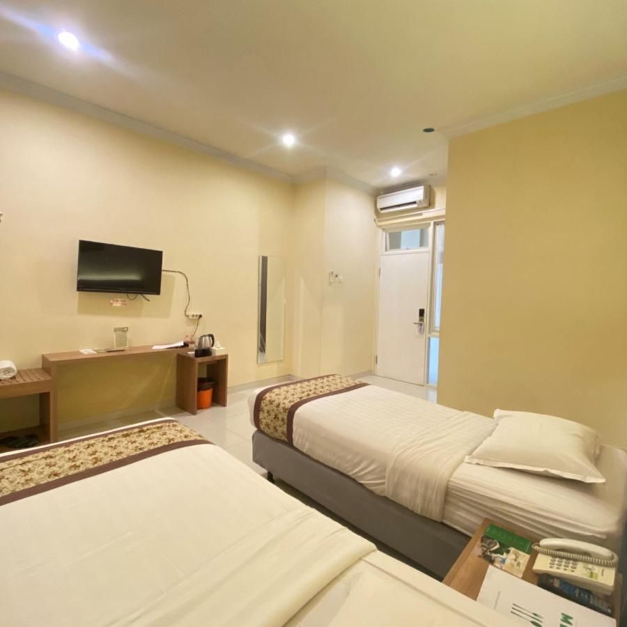 Riverstone Hotel & Cottage บาตู ภายนอก รูปภาพ