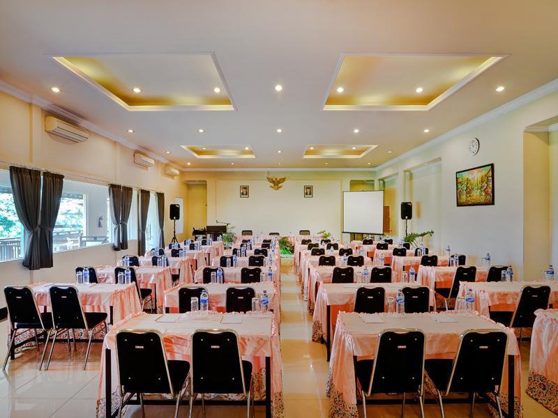 Riverstone Hotel & Cottage บาตู ภายนอก รูปภาพ