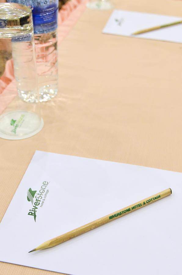 Riverstone Hotel & Cottage บาตู ภายนอก รูปภาพ