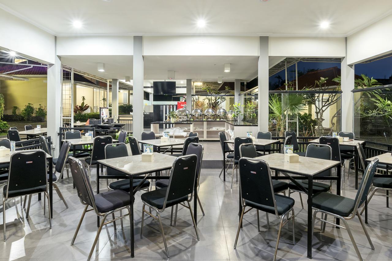 Riverstone Hotel & Cottage บาตู ภายนอก รูปภาพ